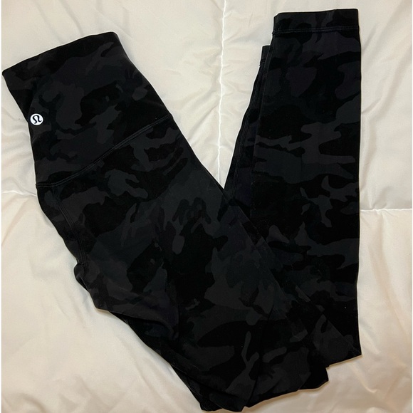 Lululemon Align Leggings - Picture 3 of 5